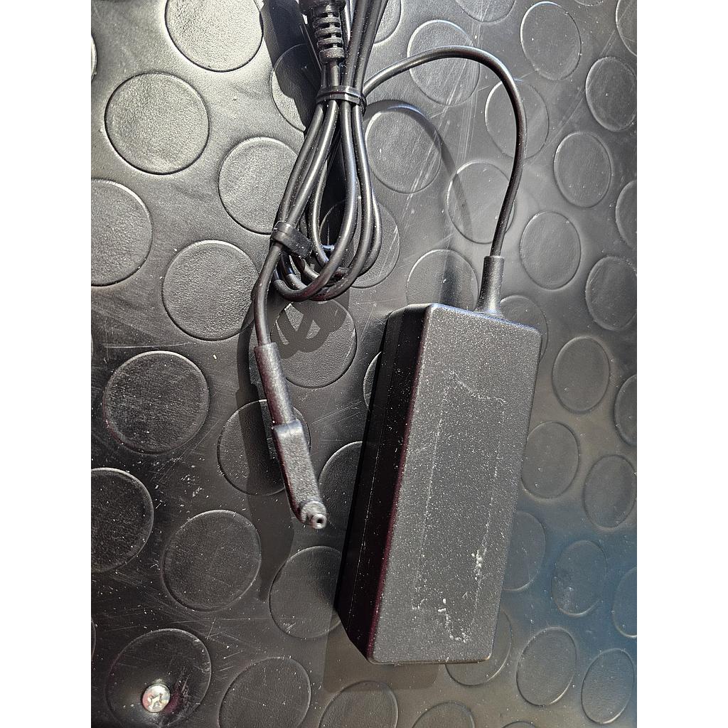 Alimentatore Notebook ACER Originale 19v- 45W