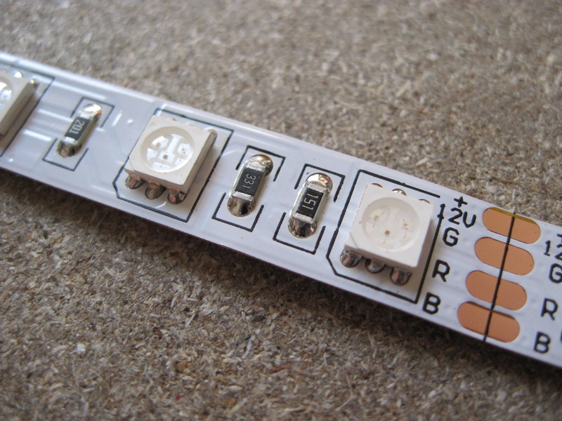 Striscia LED RGB 5m IP20