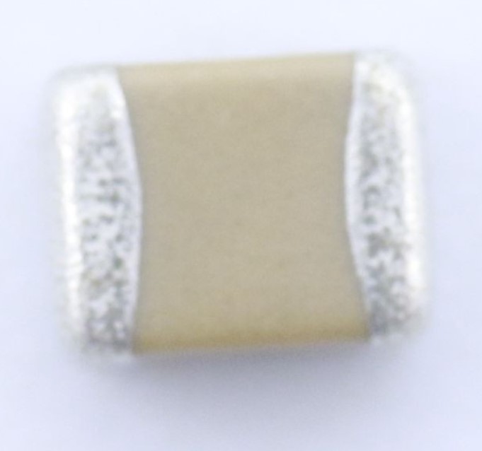 Condensatore SMD 100NF 250V Ceramico